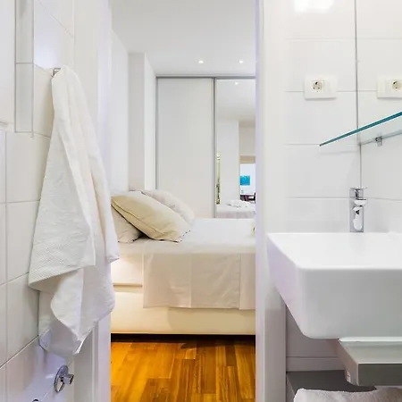 Apartment Azimut Split